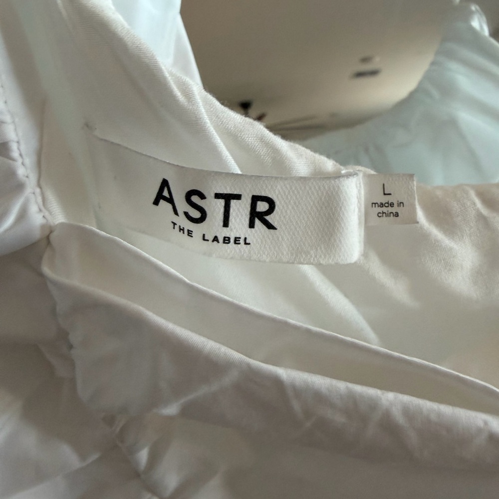 ASTR Asymmetric Ruffle Minidress - Picture 5 of 6